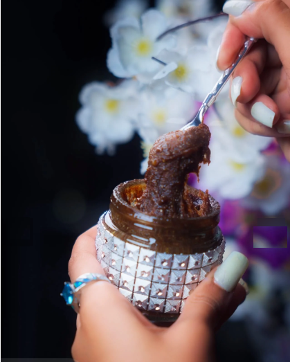 Malka E Majoon (Orignal) for Women